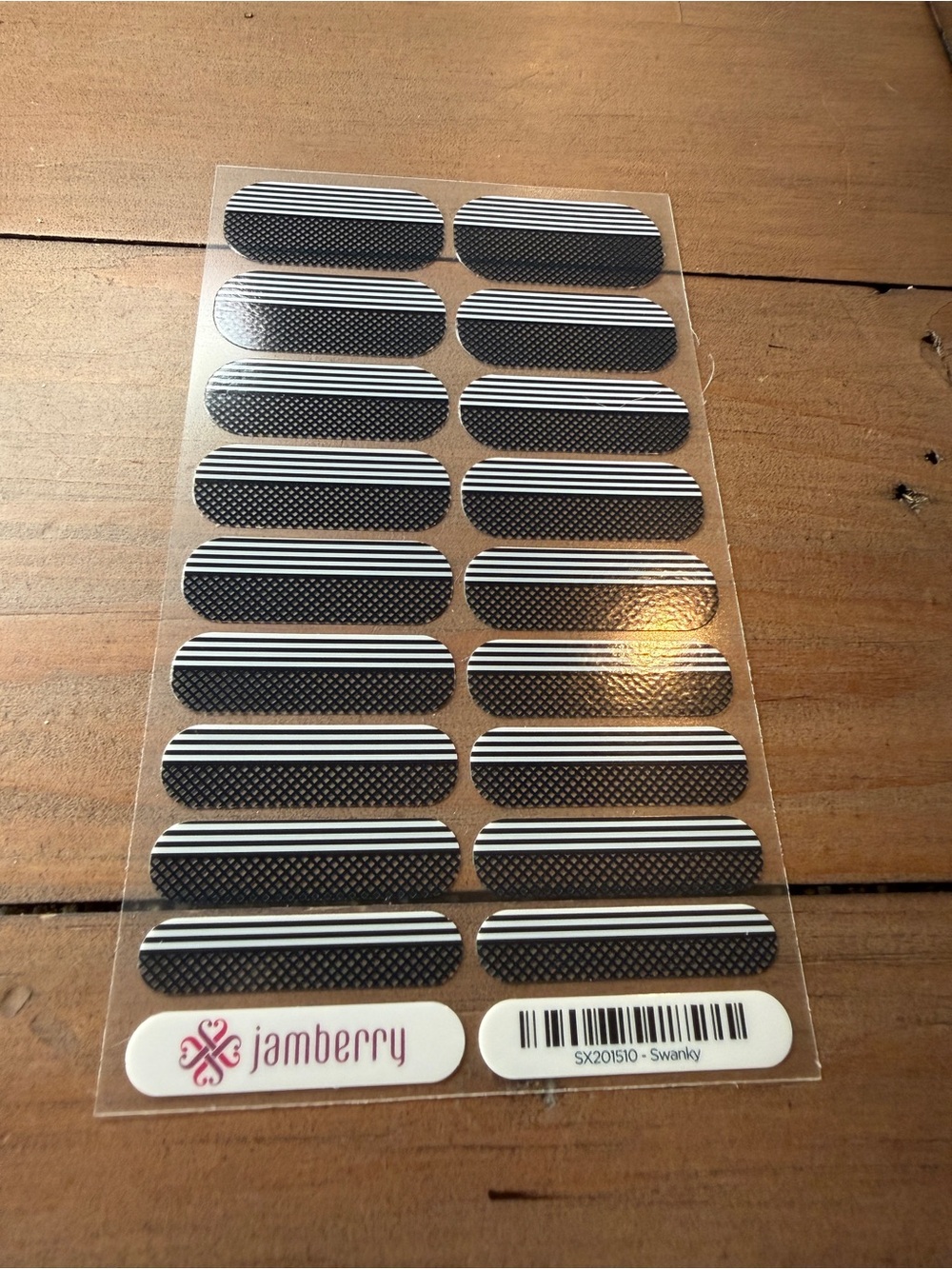 Jamberry Swanky Nail Wraps - Picture 3 of 4